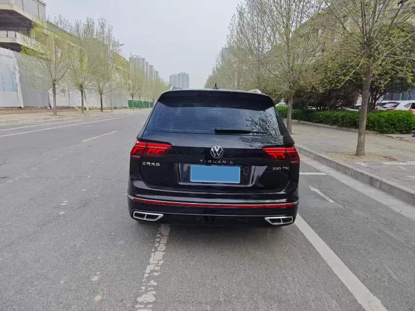 2023 Volkswagen Tiguan L 2.0T 186HP L4 7DCT,autocango,china used car exporter,china ev exporter,chinese used car exporter,chinese used ev exporter