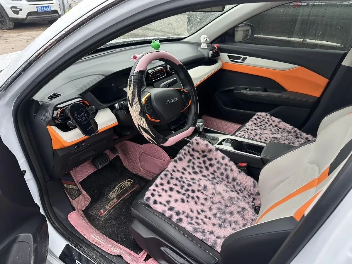 2023 DongFeng Aeolus YiXuan 1.5L 125HP L4 6DCT,autocango,china used car exporter,china ev exporter,chinese used car exporter,chinese used ev exporter