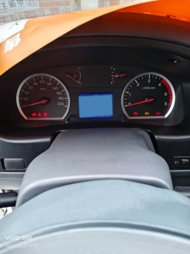 2017 Dongfeng RuiQi 2.5T 140HP L4 6MT,autocango,china used car exporter,china ev exporter,chinese used car exporter,chinese used ev exporter