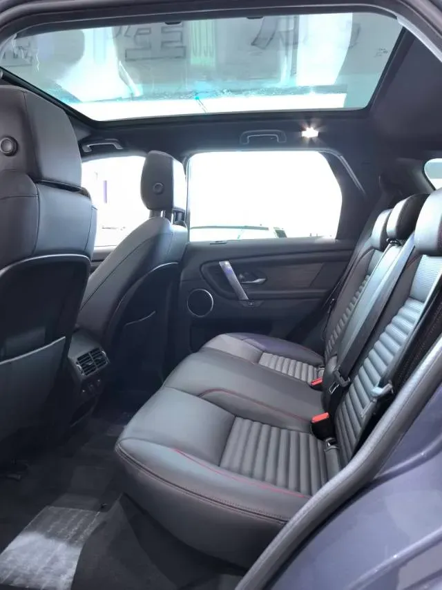 2022 Land Rover Discovery Sport 2.0T 249HP L4 9AT,autocango,china used car exporter,china ev exporter,chinese used car exporter,chinese used ev exporter