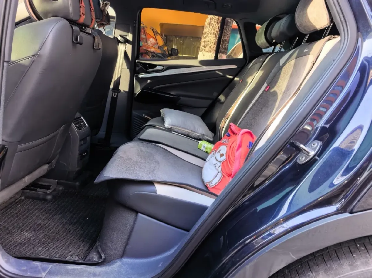 2024 Volkswagen ID.4 Crozz BEV 55.7KWH,autocango,china used car exporter,china ev exporter,chinese used car exporter,chinese used ev exporter