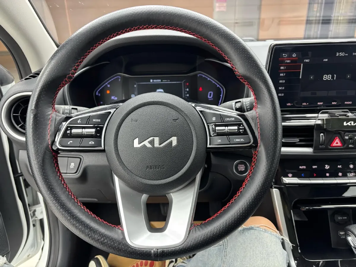 2021 Kia K3 1.5L 115HP L4 CVT,autocango,china used car exporter,china ev exporter,chinese used car exporter,chinese used ev exporter