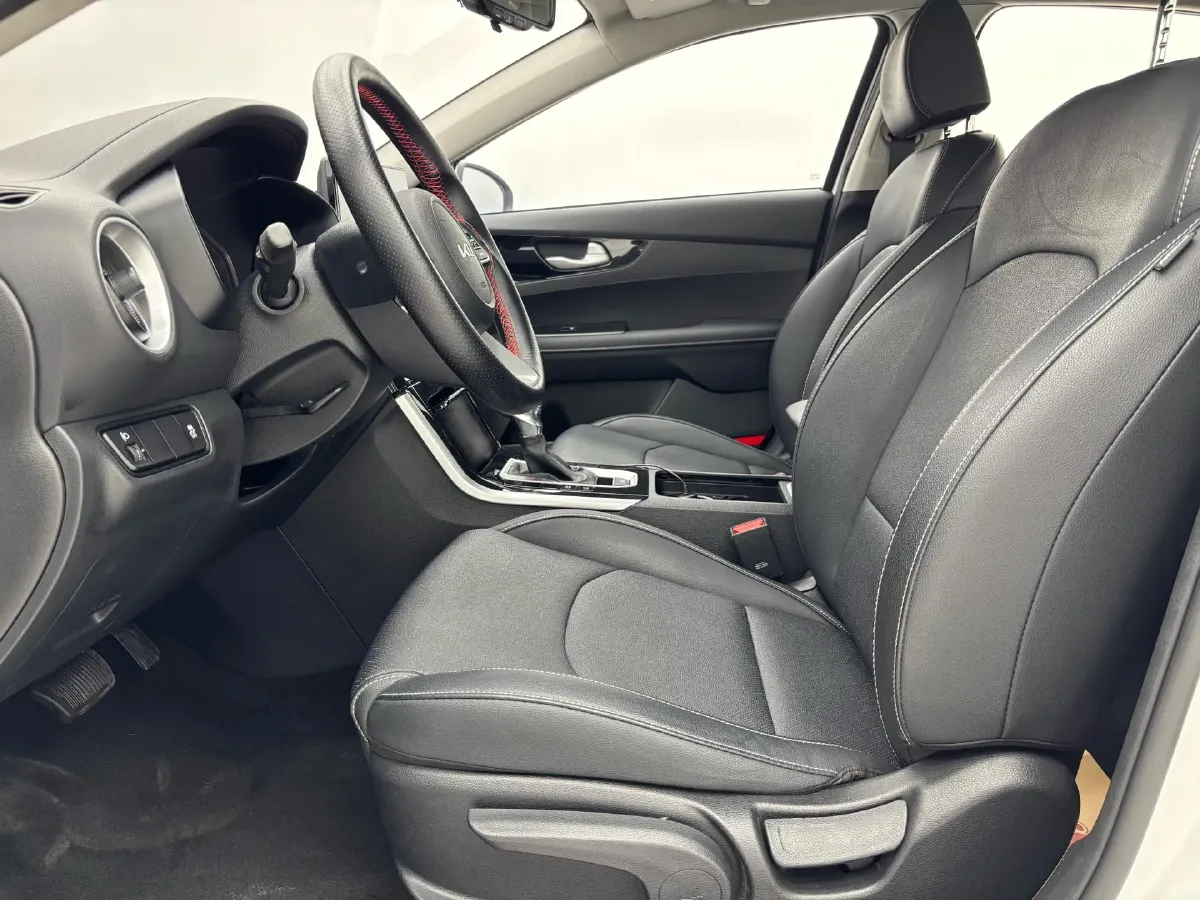 2021 Kia K3 1.5L 115HP L4 CVT,autocango,china used car exporter,china ev exporter,chinese used car exporter,chinese used ev exporter