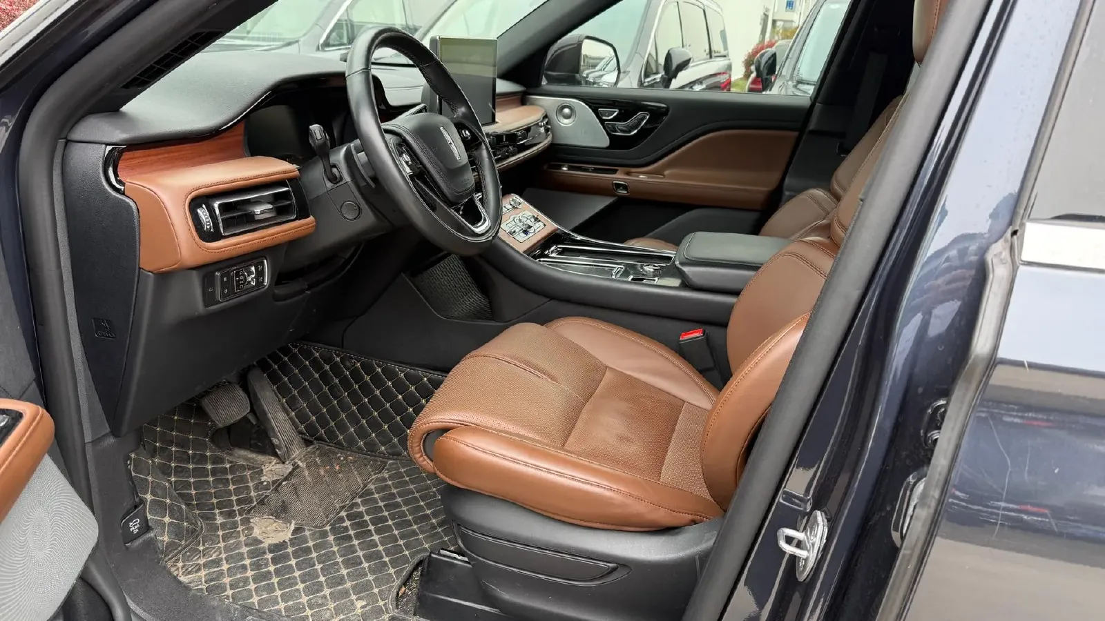 2021 Lincoln Aviator 3.0T 355HP V6 10AT,autocango,china used car exporter,china ev exporter,chinese used car exporter,chinese used ev exporter