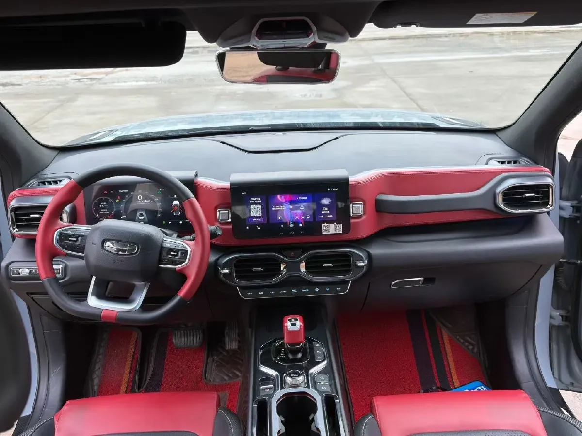 2020 Geely ICON 1.5T 177HP L3 7DCT,autocango,china used car exporter,china ev exporter,chinese used car exporter,chinese used ev exporter