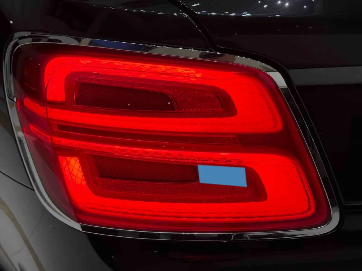 2022 Bentley Flying Spur 4.0T 550HP V8 8DCT,autocango,china used car exporter,china ev exporter,chinese used car exporter,chinese used ev exporter