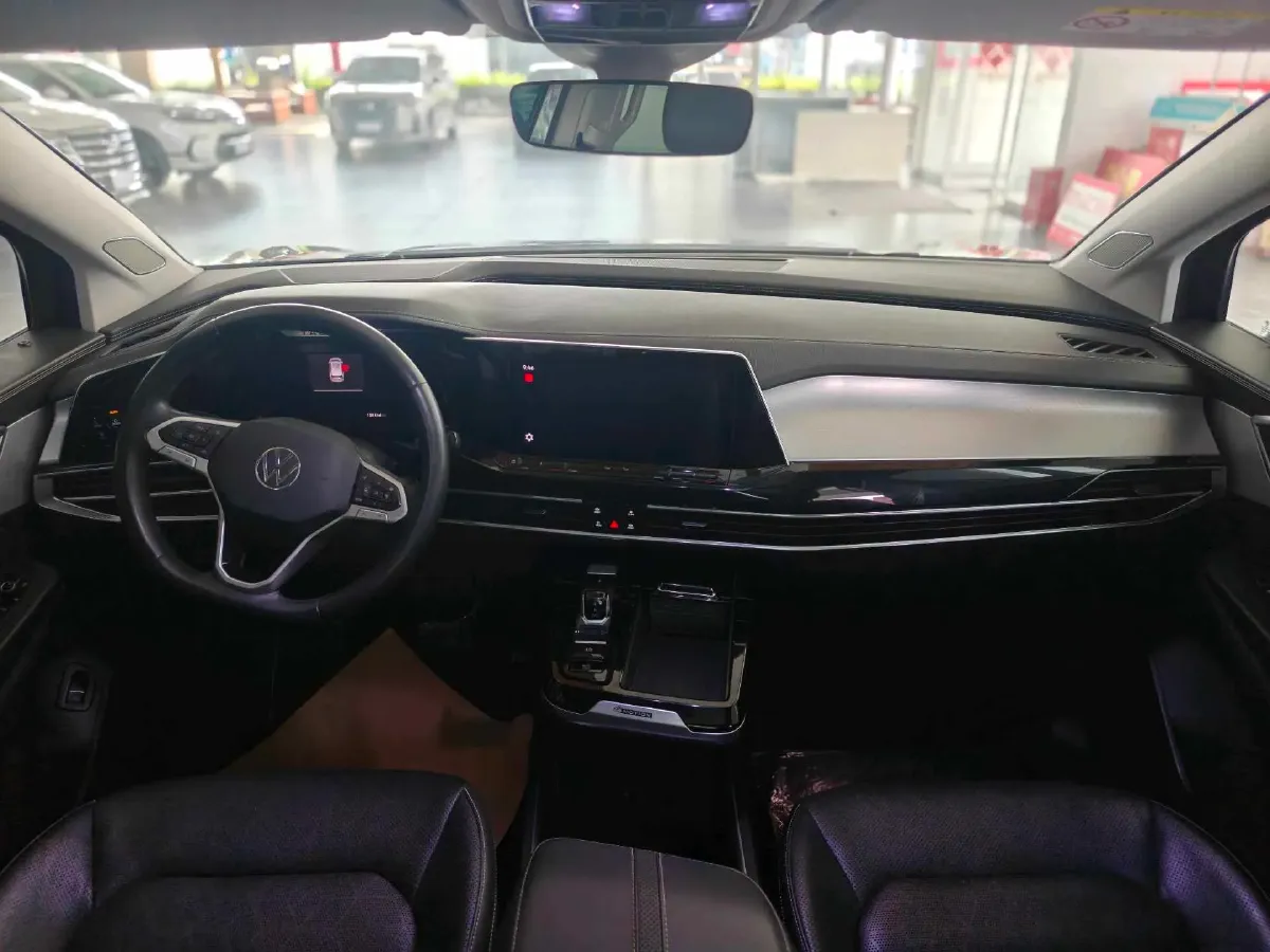 2023 Volkswagen Talagon 2.0T 220HP L4 7DCT,autocango,china used car exporter,china ev exporter,chinese used car exporter,chinese used ev exporter