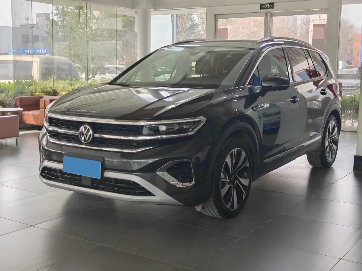 2023 Volkswagen Talagon 2.0T 220HP L4 7DCT,autocango,china used car exporter,china ev exporter,chinese used car exporter,chinese used ev exporter
