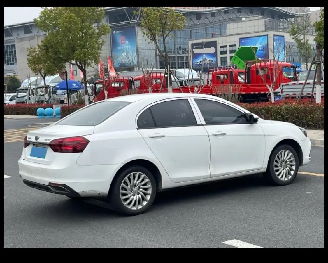 2017 Geely Emgrand 1.5L 103HP L4 E-CVT PHEV 11.3KWH,autocango,china used car exporter,china ev exporter,chinese used car exporter,chinese used ev exporter