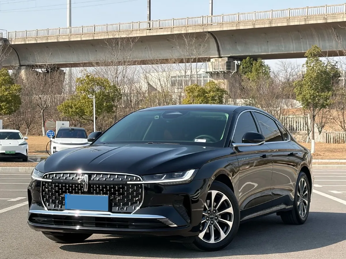 2025 Lincoln Z 2.0T 294HP L4 E-CVT Hybrid,autocango,china used car exporter,china ev exporter,chinese used car exporter,chinese used ev exporter