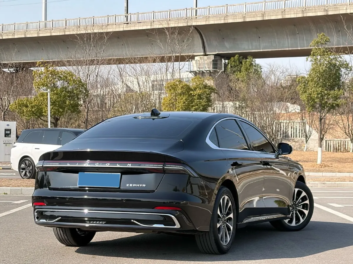 2025 Lincoln Z 2.0T 294HP L4 E-CVT Hybrid,autocango,china used car exporter,china ev exporter,chinese used car exporter,chinese used ev exporter