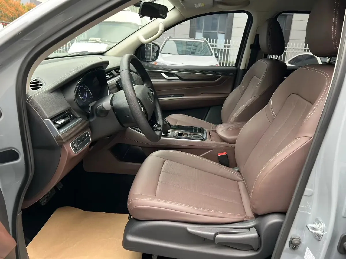 2023 Dongfeng PaLaSuo 2.0T 228HP L4 8AT,autocango,china used car exporter,china ev exporter,chinese used car exporter,chinese used ev exporter