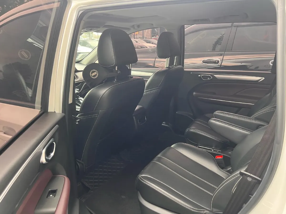 2021 GAC Trumpchi M6 1.5T 169HP L4 7DCT,autocango,china used car exporter,china ev exporter,chinese used car exporter,chinese used ev exporter