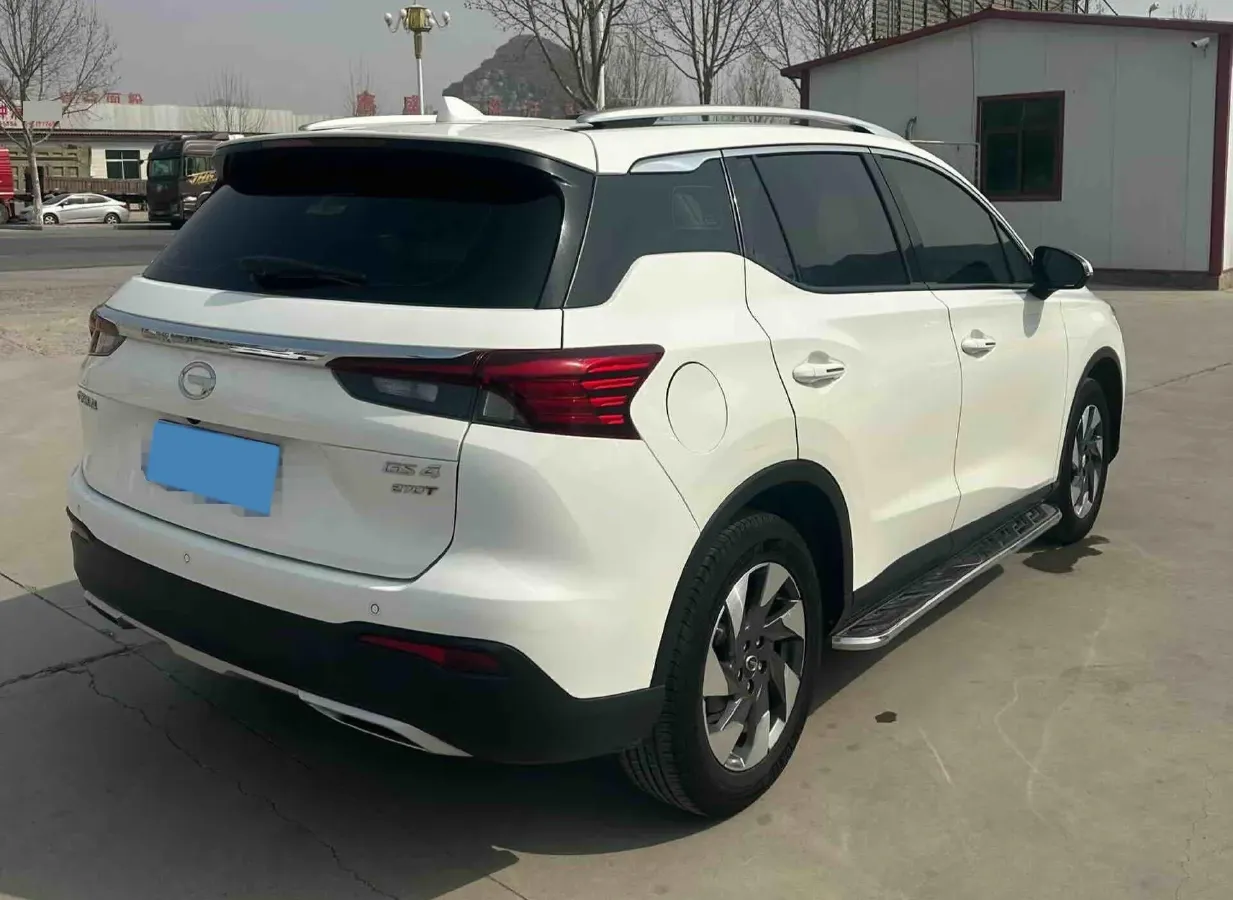 2022 GAC Trumpchi GS4 1.5T 169HP L4 6AT,autocango,china used car exporter,china ev exporter,chinese used car exporter,chinese used ev exporter