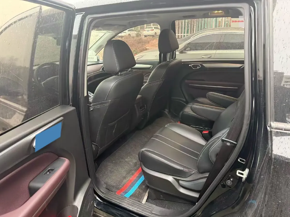 2025 GAC Trumpchi M6 1.5T 177HP L4 7DCT,autocango,china used car exporter,china ev exporter,chinese used car exporter,chinese used ev exporter