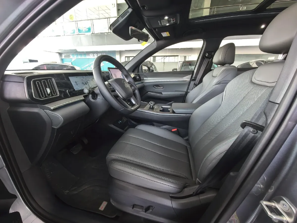 2025 BYD Song Pro 1.5L 101HP L4 E-CVT PHEV 18.3KWH,autocango,china used car exporter,china ev exporter,chinese used car exporter,chinese used ev exporter