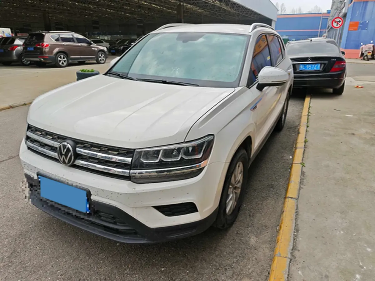 2022 Ford Transit 2.0T 202HP L4 6AT,autocango,china used car exporter,china ev exporter,chinese used car exporter,chinese used ev exporter