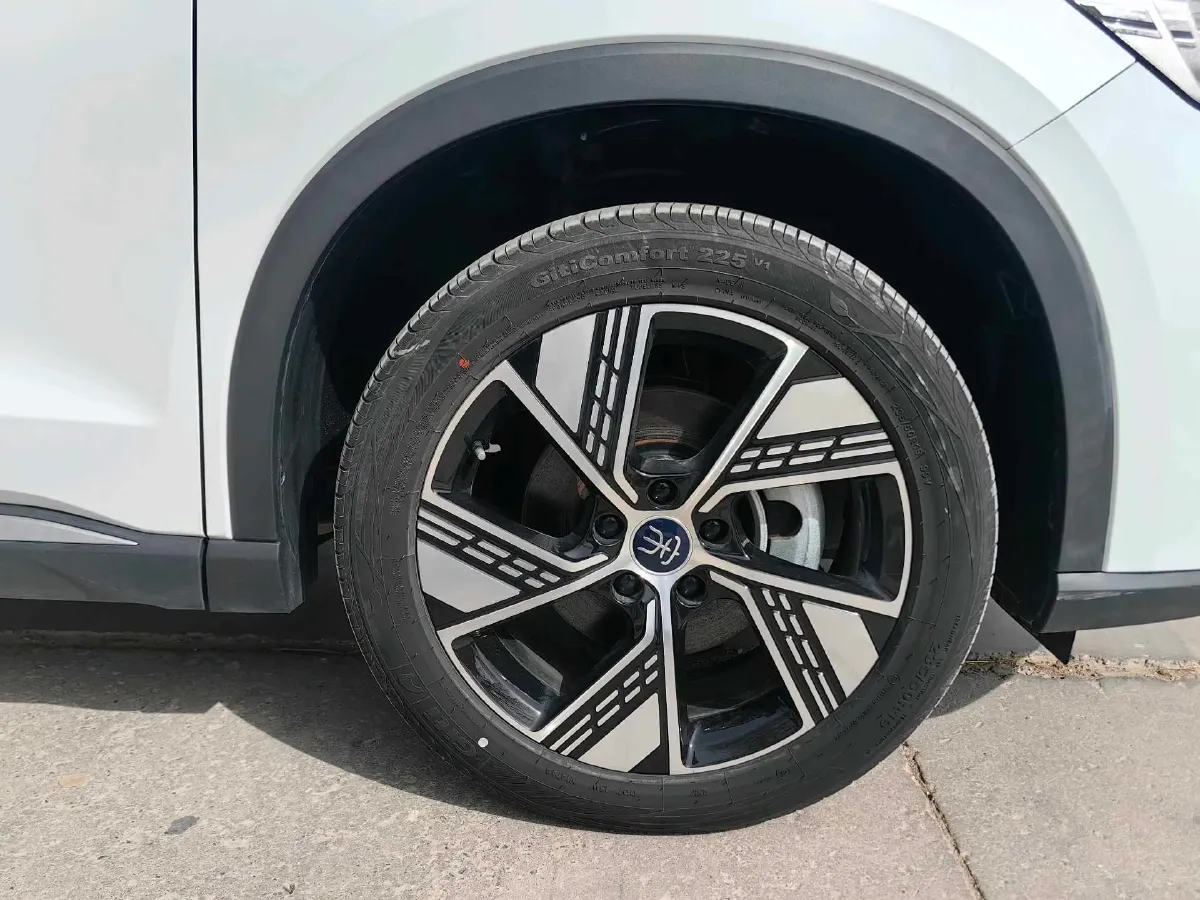 2023 BYD Song Pro 1.5L 110HP L4 E-CVT PHEV 18.3KWH,autocango,china used car exporter,china ev exporter,chinese used car exporter,chinese used ev exporter