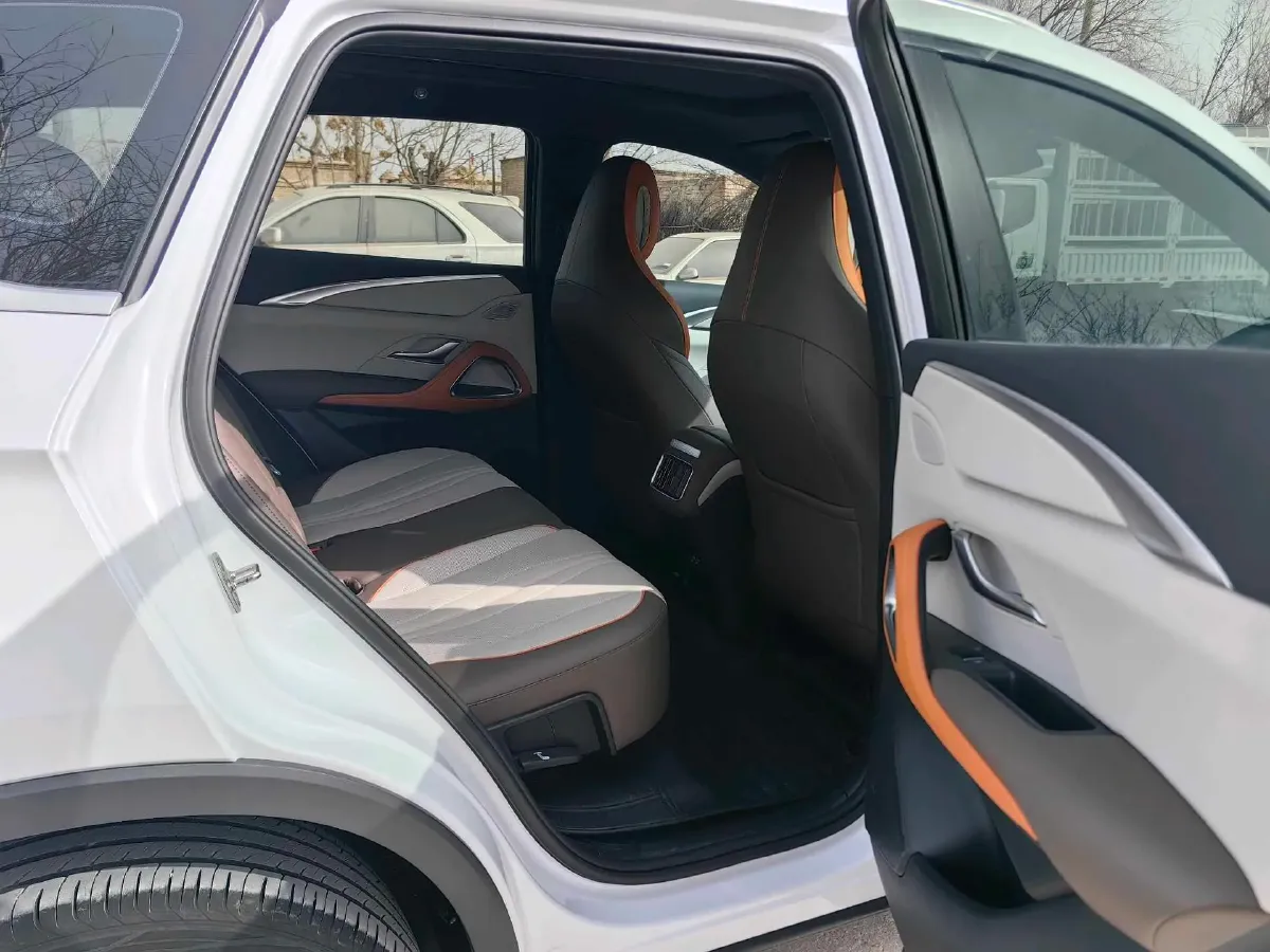 2023 BYD Song Pro 1.5L 110HP L4 E-CVT PHEV 18.3KWH,autocango,china used car exporter,china ev exporter,chinese used car exporter,chinese used ev exporter