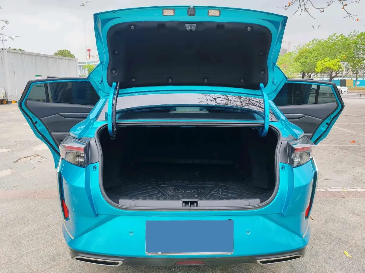 2020 DongFeng Aeolus YiXuan 1.5T 150HP L4 6DCT,autocango,china used car exporter,china ev exporter,chinese used car exporter,chinese used ev exporter