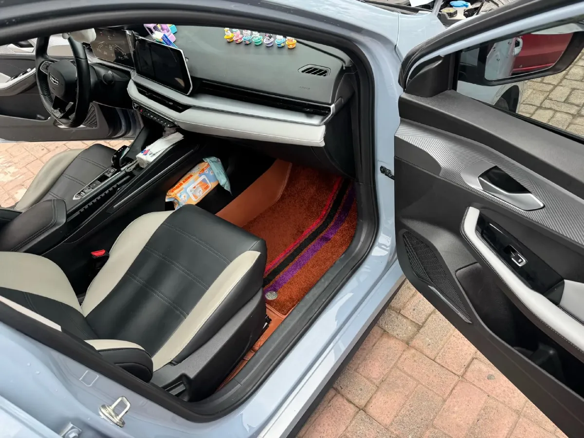 2024 Geely Binray 1.5T 181HP L4 7DCT,autocango,china used car exporter,china ev exporter,chinese used car exporter,chinese used ev exporter