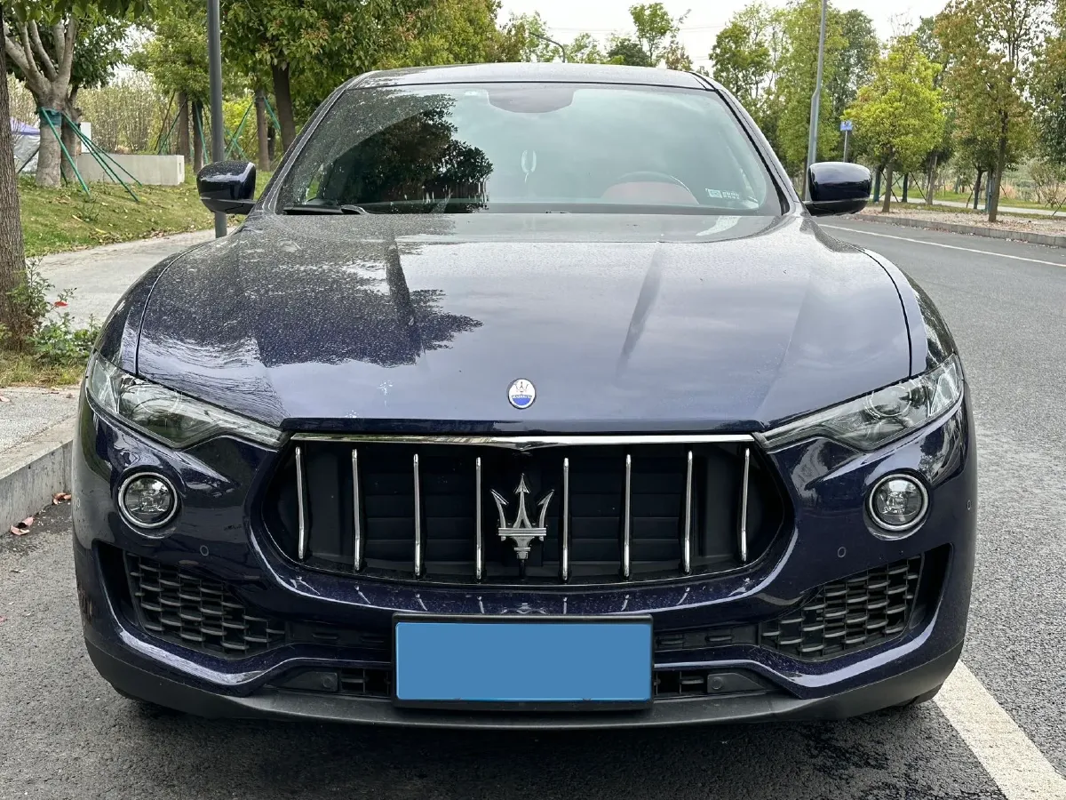 2021 Maserati Levante 3.0T 350HP V6 8AT,autocango,china used car exporter,china ev exporter,chinese used car exporter,chinese used ev exporter