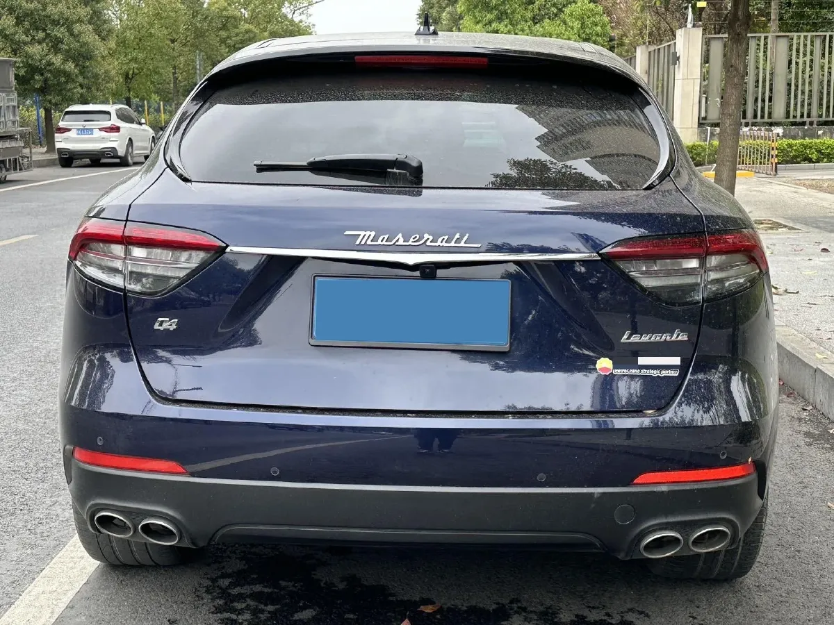 2021 Maserati Levante 3.0T 350HP V6 8AT,autocango,china used car exporter,china ev exporter,chinese used car exporter,chinese used ev exporter