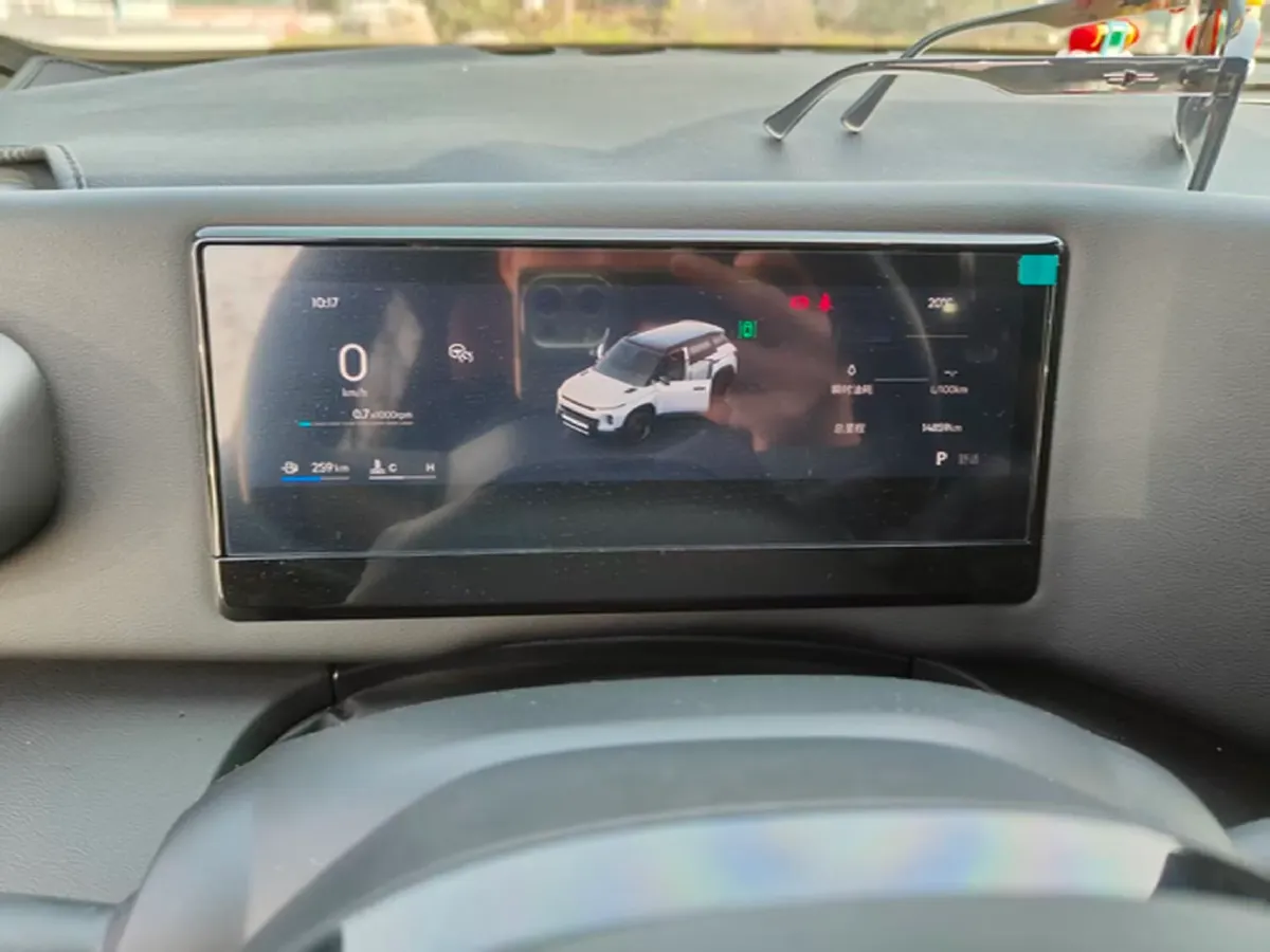 2025 Geely Cowboy 1.5T 181HP L4 7DCT,autocango,china used car exporter,china ev exporter,chinese used car exporter,chinese used ev exporter