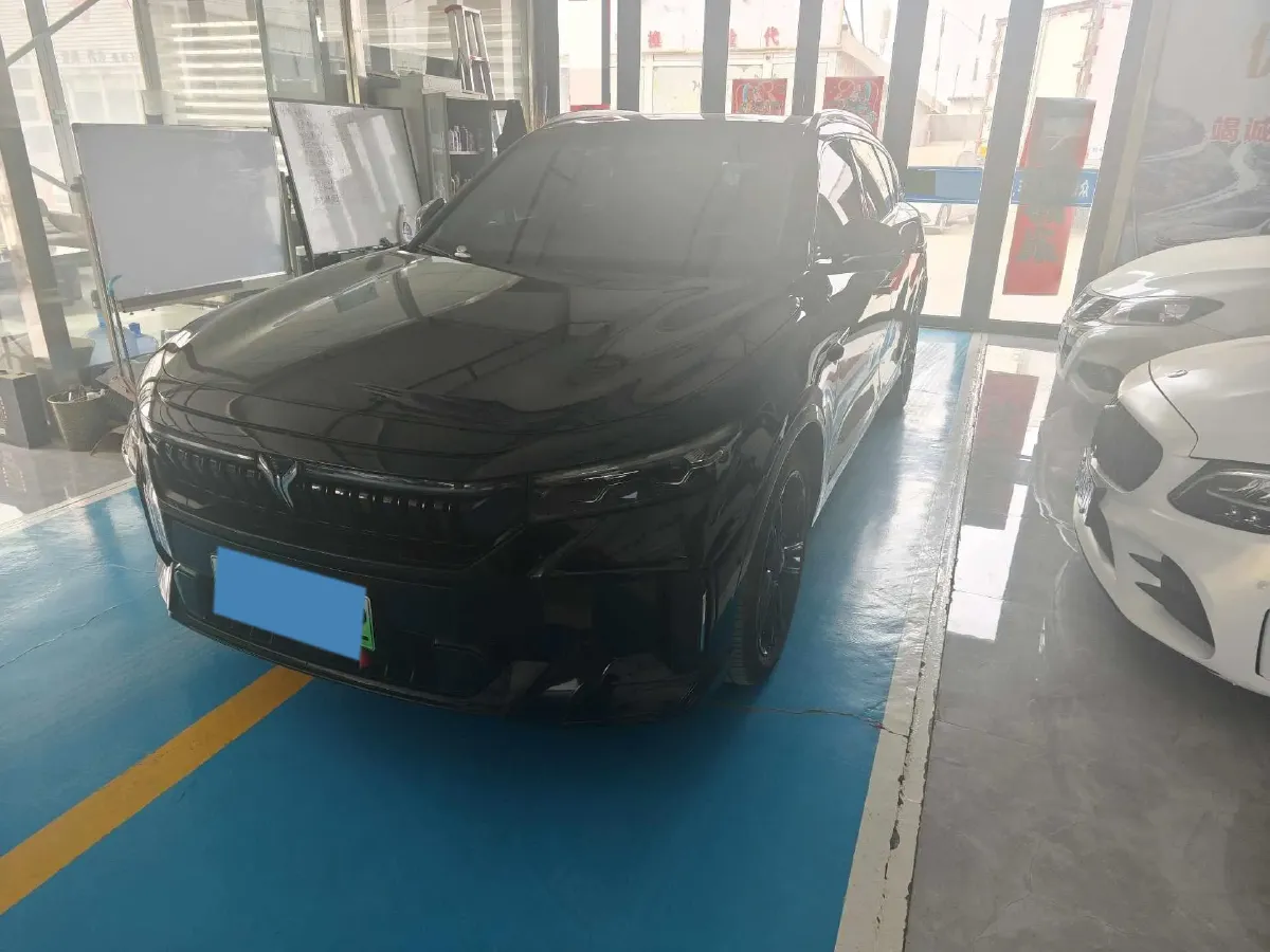 2024 Voyah FREE 1.5T 150HP L4 REEV 39.2KWH,autocango,china used car exporter,china ev exporter,chinese used car exporter,chinese used ev exporter