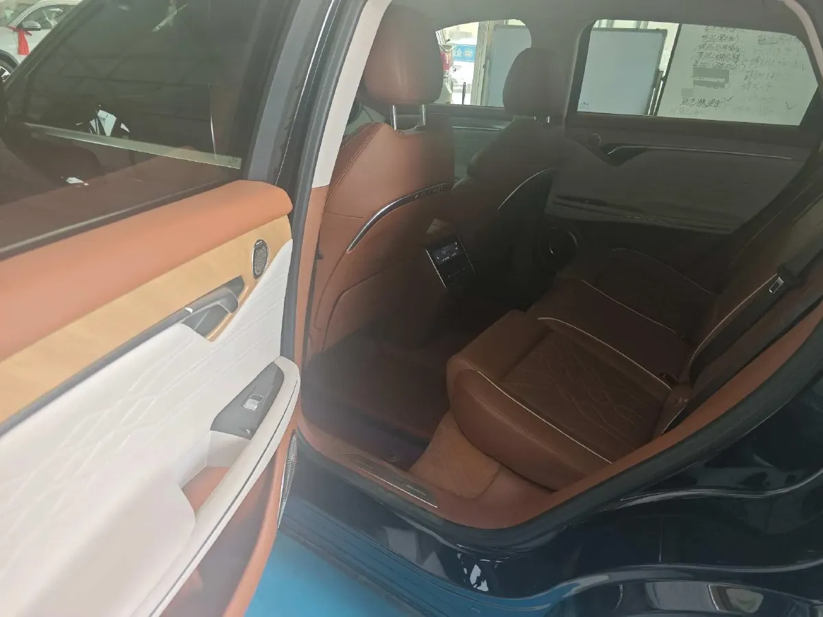 2024 Voyah FREE 1.5T 150HP L4 REEV 39.2KWH,autocango,china used car exporter,china ev exporter,chinese used car exporter,chinese used ev exporter