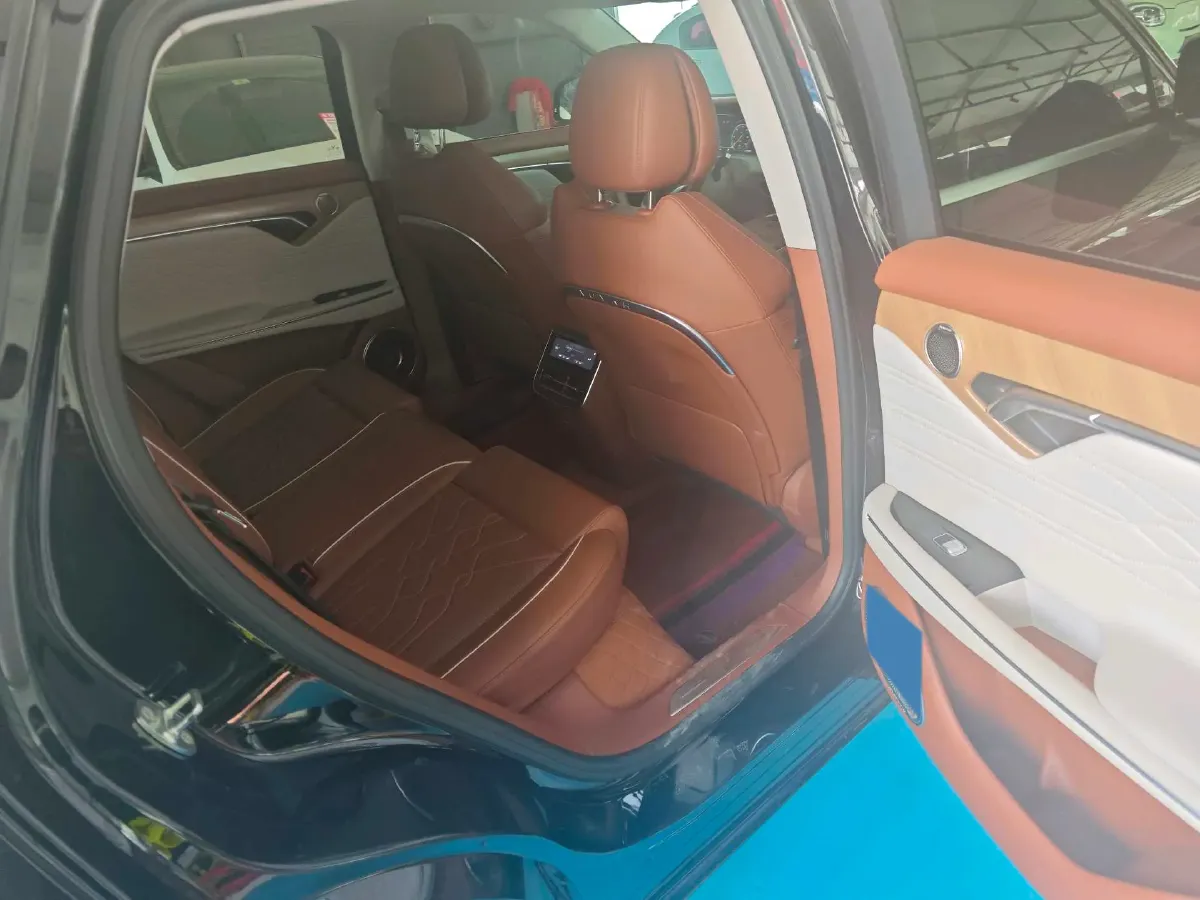 2024 Voyah FREE 1.5T 150HP L4 REEV 39.2KWH,autocango,china used car exporter,china ev exporter,chinese used car exporter,chinese used ev exporter