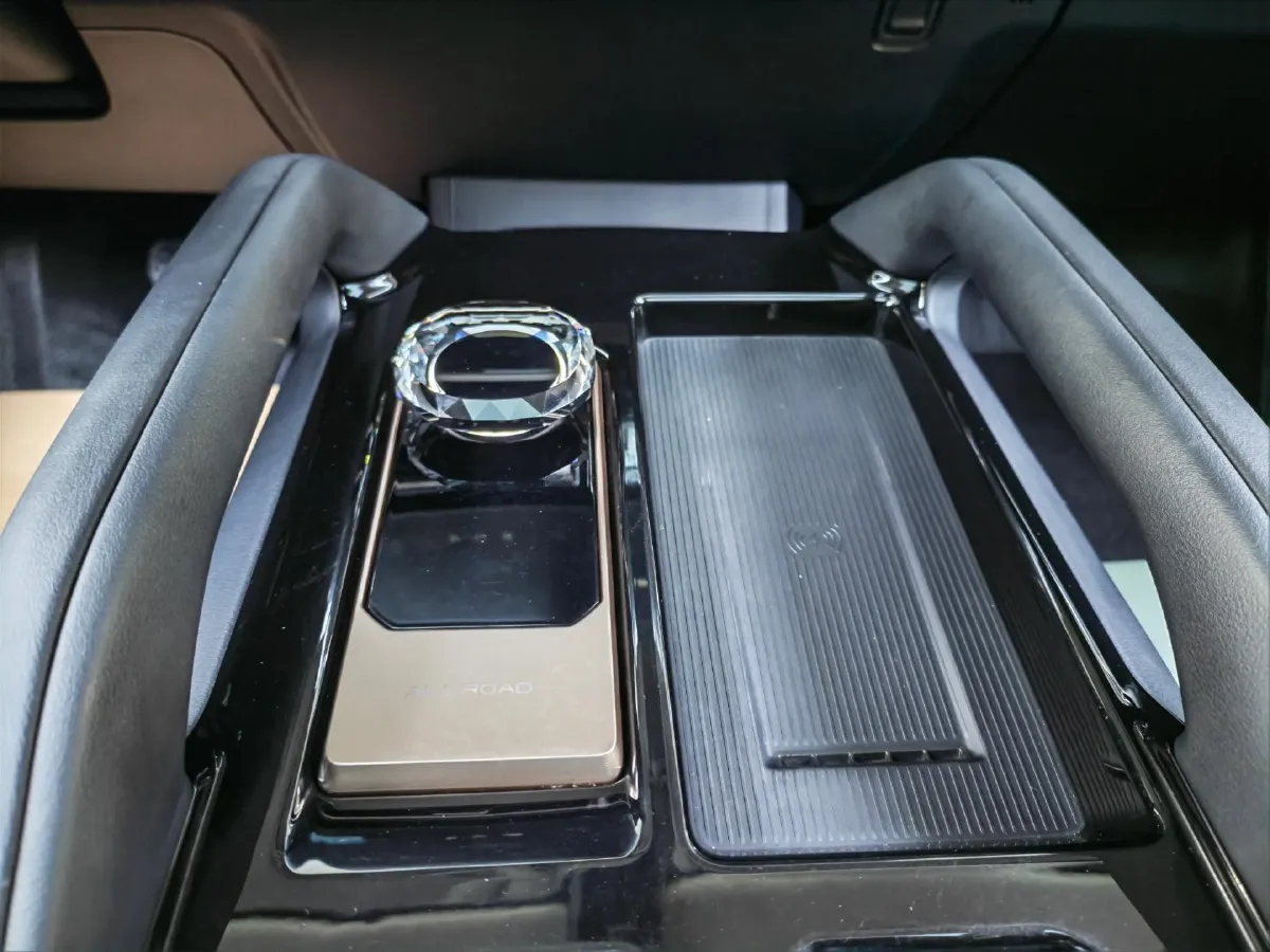 2024 iCAR iCAR 03 BEV 65.69KWH,autocango,china used car exporter,china ev exporter,chinese used car exporter,chinese used ev exporter