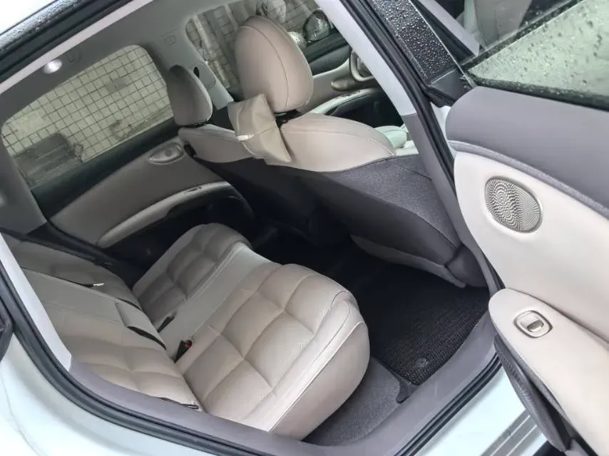 2025 IM LS6 BEV 75KWH,autocango,china used car exporter,china ev exporter,chinese used car exporter,chinese used ev exporter