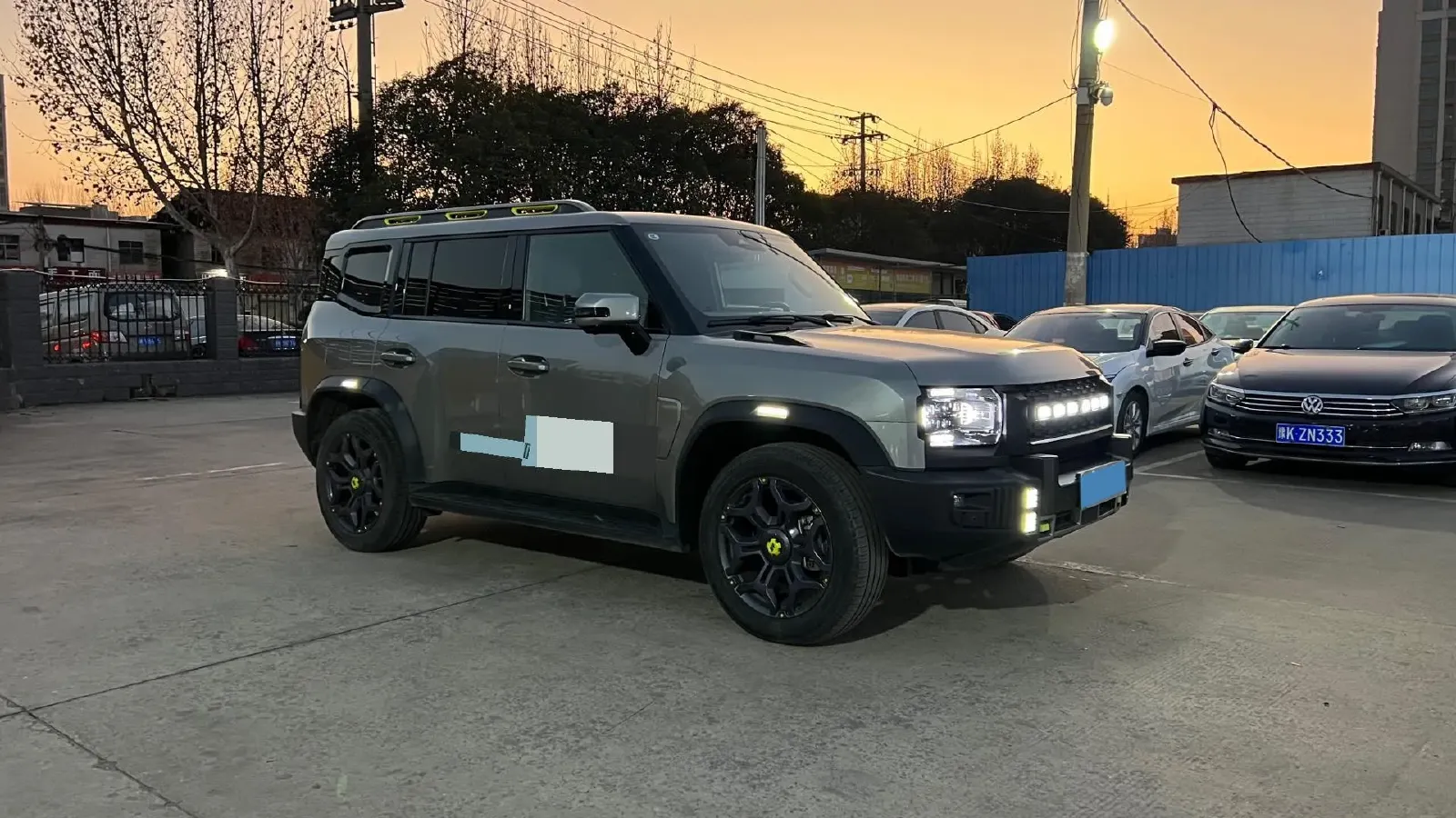 2024 Jetour ShanHai TravellerC-DM 1.5T 156HP L4 3DHT PHEV 43.24KWH,autocango,china used car exporter,china ev exporter,chinese used car exporter,chinese used ev exporter