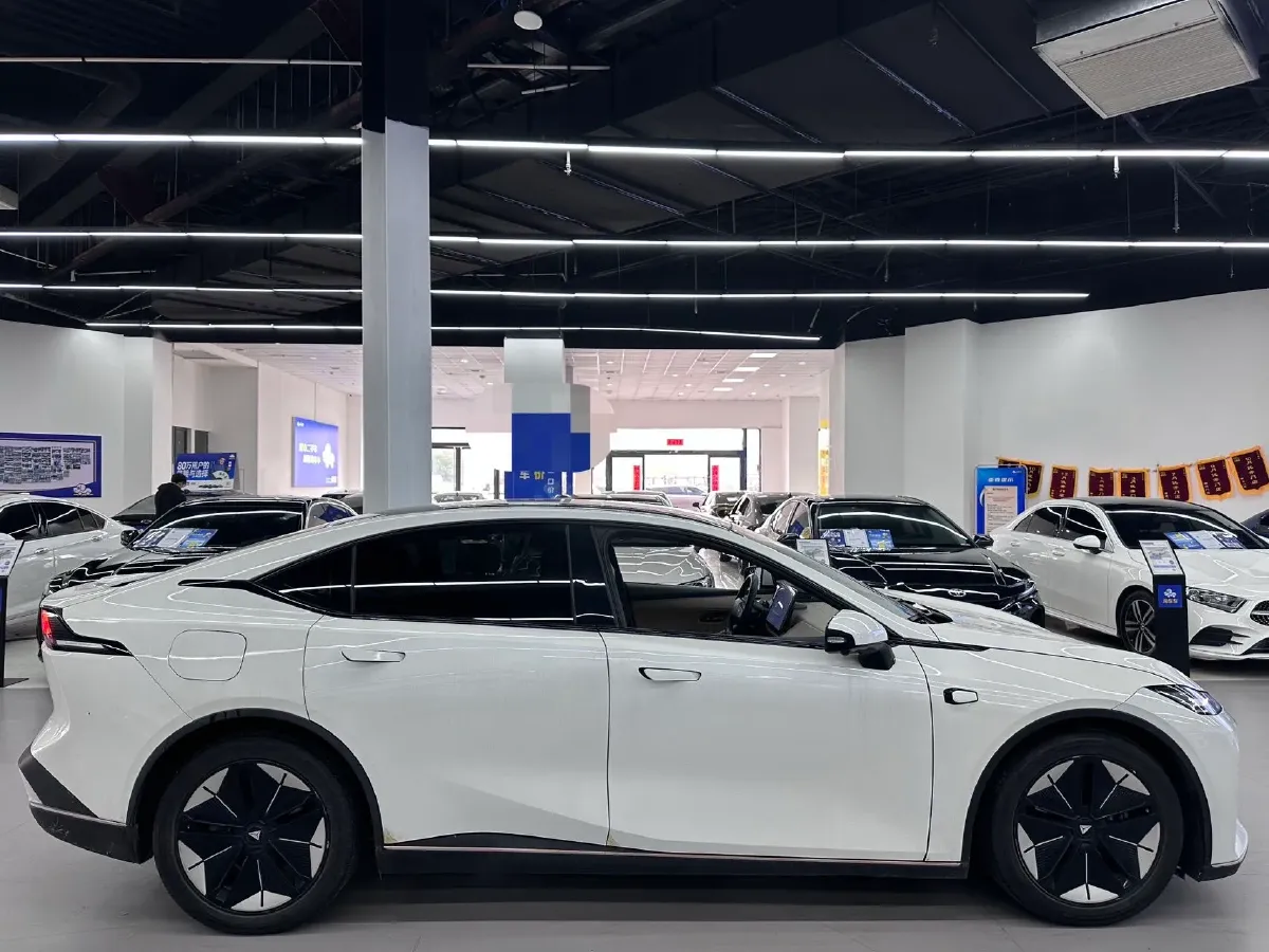 2022 Mazda 3 Axela 2.0L 158HP L4 6AT,autocango,china used car exporter,china ev exporter,chinese used car exporter,chinese used ev exporter