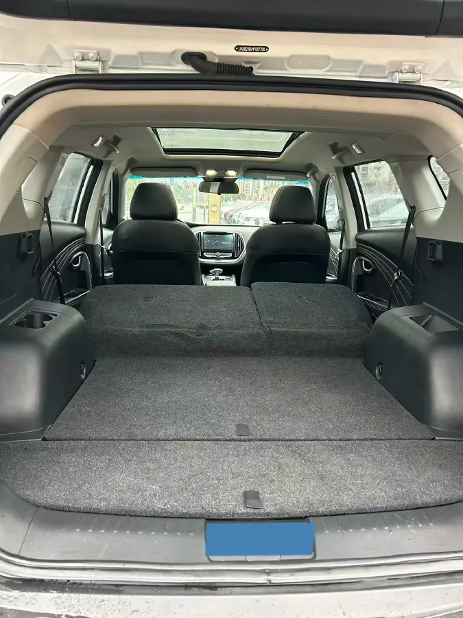 2021 Jetour X70M 1.5T 156HP L4 6DCT,autocango,china used car exporter,china ev exporter,chinese used car exporter,chinese used ev exporter