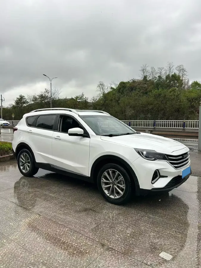 2021 Jetour X70M 1.5T 156HP L4 6DCT,autocango,china used car exporter,china ev exporter,chinese used car exporter,chinese used ev exporter