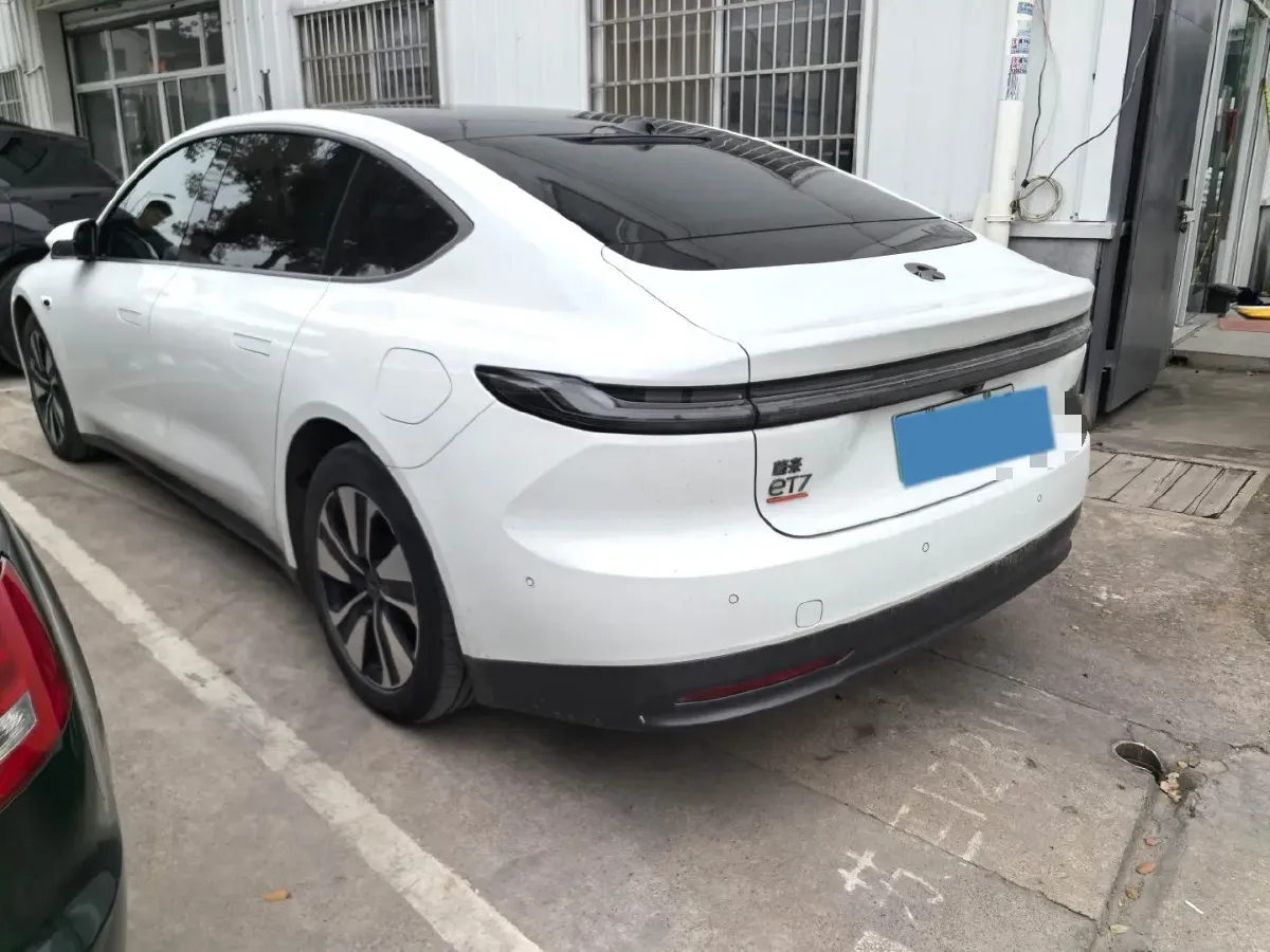 2023 NIO EC7 BEV 75KWH,autocango,china used car exporter,china ev exporter,chinese used car exporter,chinese used ev exporter