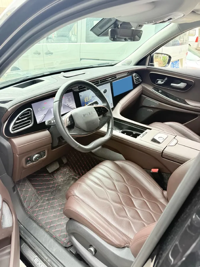 2023 Exceed VX 2.0T 261HP L4 8AT,autocango,china used car exporter,china ev exporter,chinese used car exporter,chinese used ev exporter