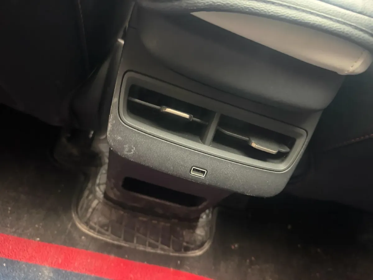 2023 Jetour DASHING 1.5T 156HP L4 6DCT,autocango,china used car exporter,china ev exporter,chinese used car exporter,chinese used ev exporter