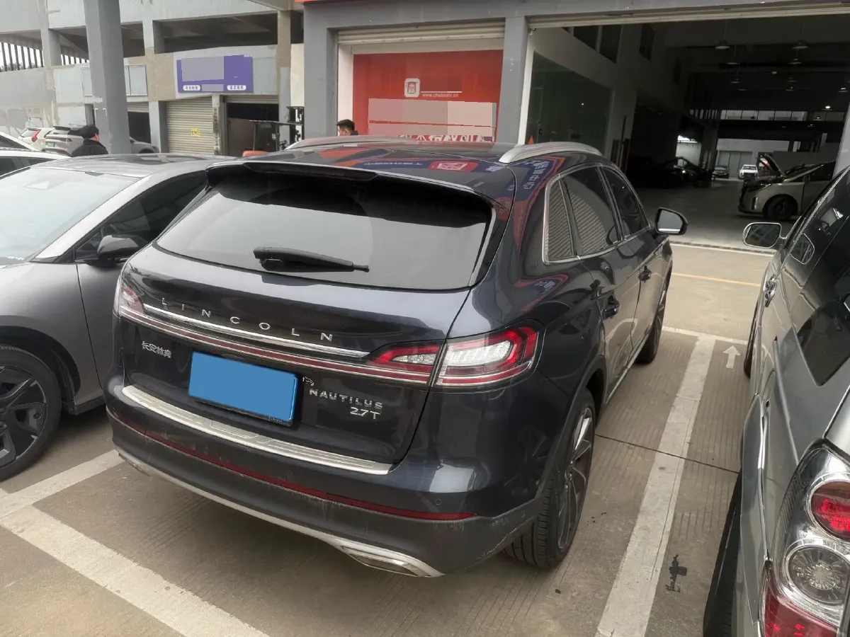2021 Lincoln Nautilus 2.7T 322HP V6 8AT,autocango,china used car exporter,china ev exporter,chinese used car exporter,chinese used ev exporter