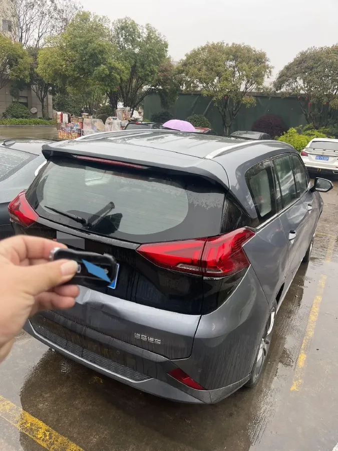 2020 HaiMa 7X 1.6T 195HP L4 6AT,autocango,china used car exporter,china ev exporter,chinese used car exporter,chinese used ev exporter