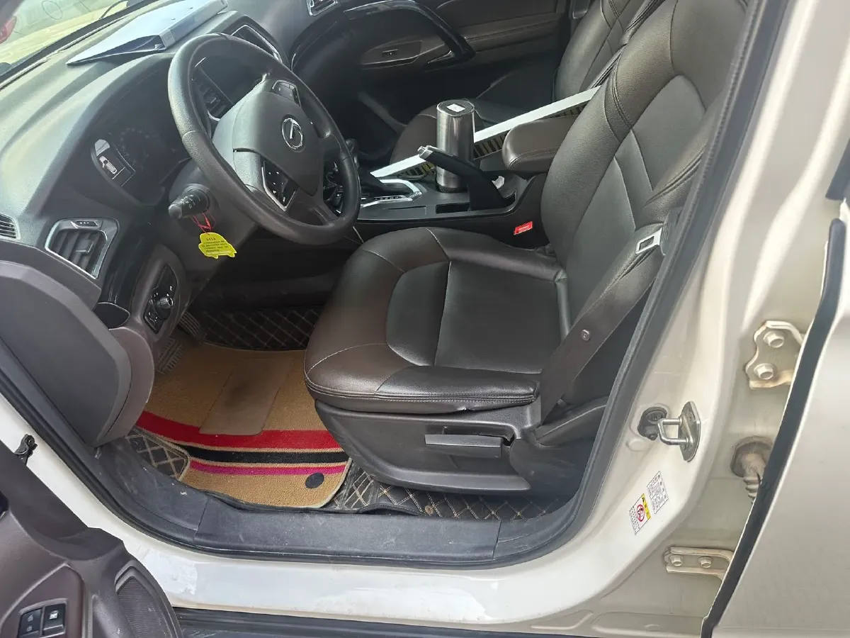 2017 GAC Trumpchi GS4 1.3T 137HP L4 7DCT,autocango,china used car exporter,china ev exporter,chinese used car exporter,chinese used ev exporter