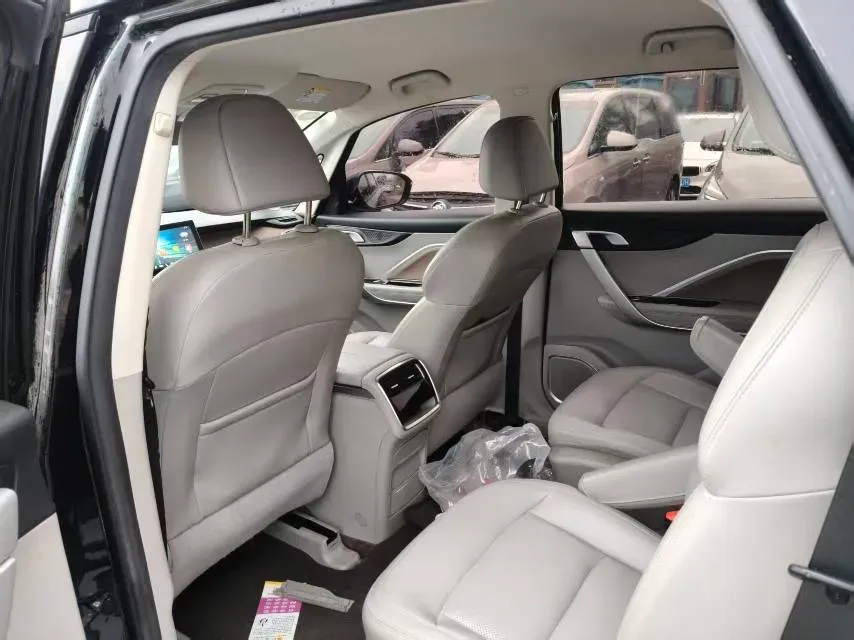 2019 Geely JiaJi 1.8T 184HP L4 6AT,autocango,china used car exporter,china ev exporter,chinese used car exporter,chinese used ev exporter