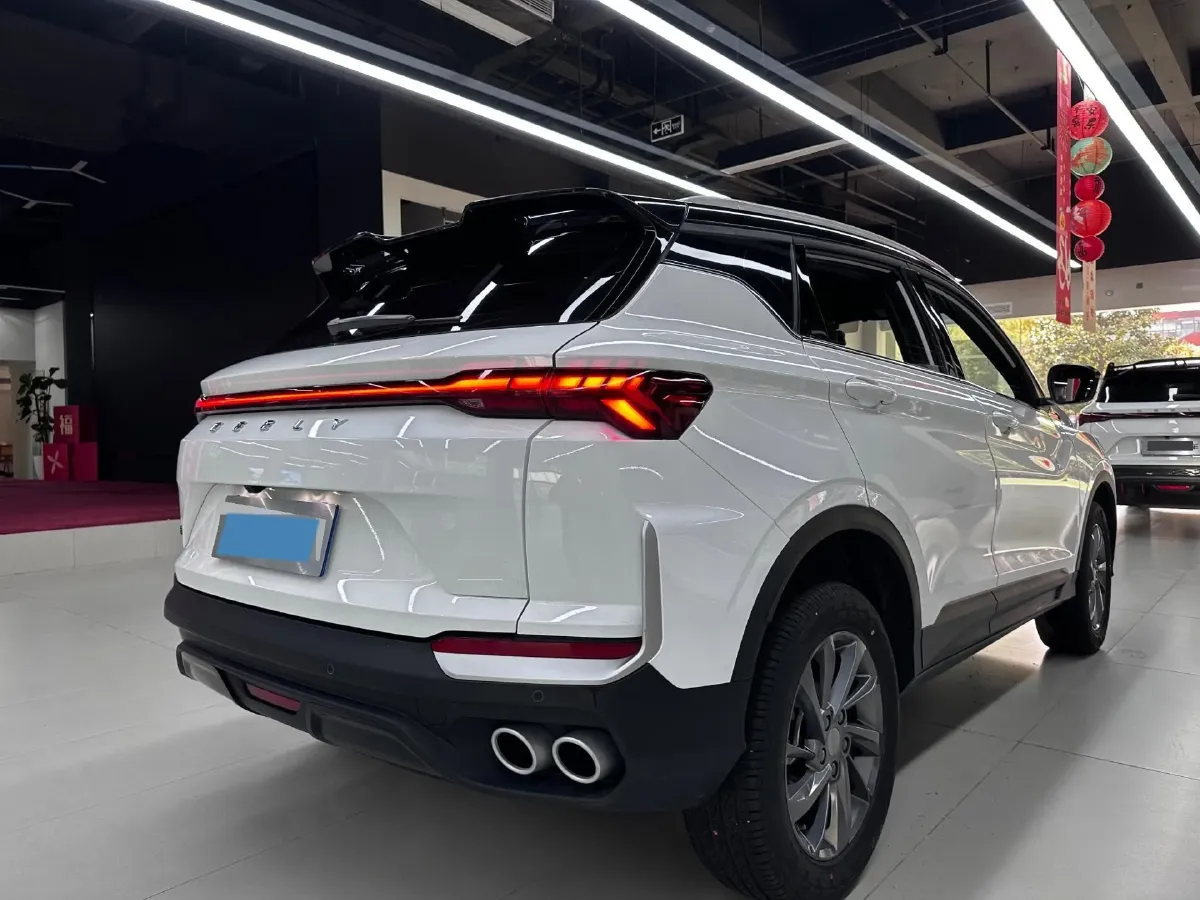 2025 Geely Coolray 1.5T 181HP L4 7DCT,autocango,china used car exporter,china ev exporter,chinese used car exporter,chinese used ev exporter