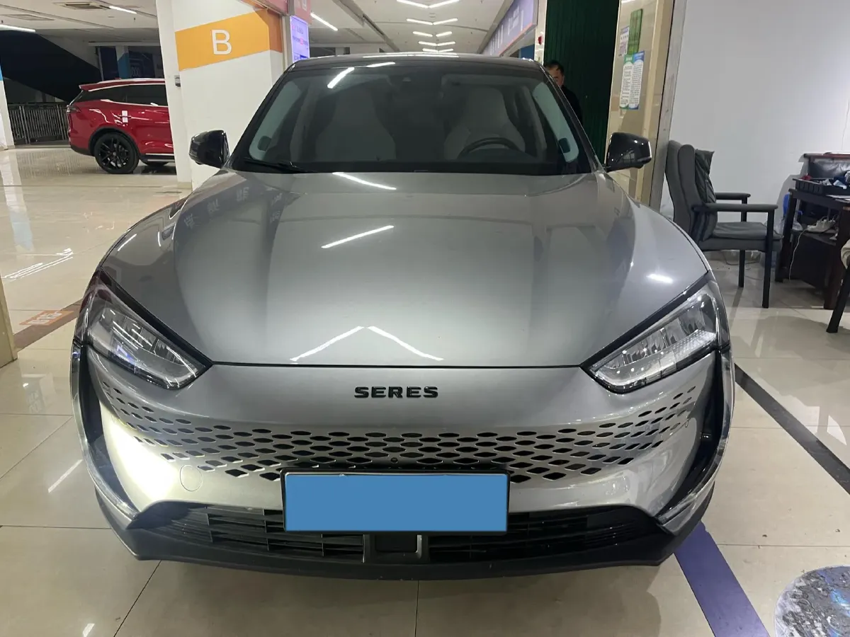 2021 SERES SF5 Range Extended 112HP REEV 35KWH,autocango,china used car exporter,china ev exporter,chinese used car exporter,chinese used ev exporter