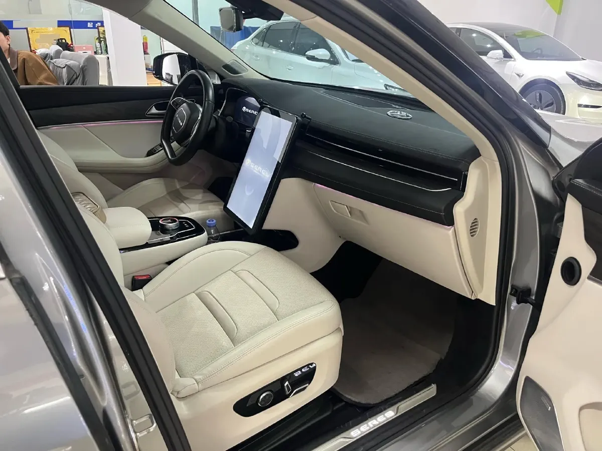 2021 SERES SF5 Range Extended 112HP REEV 35KWH,autocango,china used car exporter,china ev exporter,chinese used car exporter,chinese used ev exporter