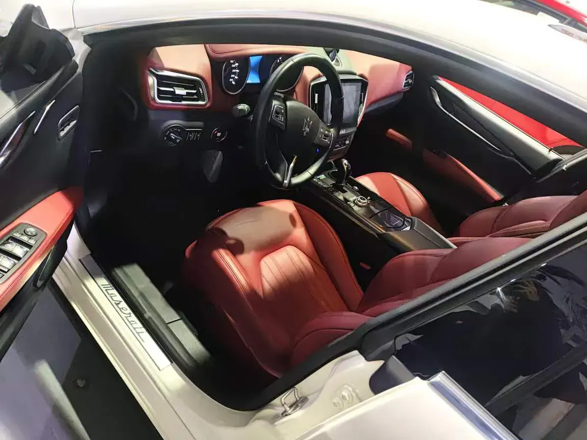 2018 Maserati Ghibli 3.0T 350HP V6 8AT,autocango,china used car exporter,china ev exporter,chinese used car exporter,chinese used ev exporter