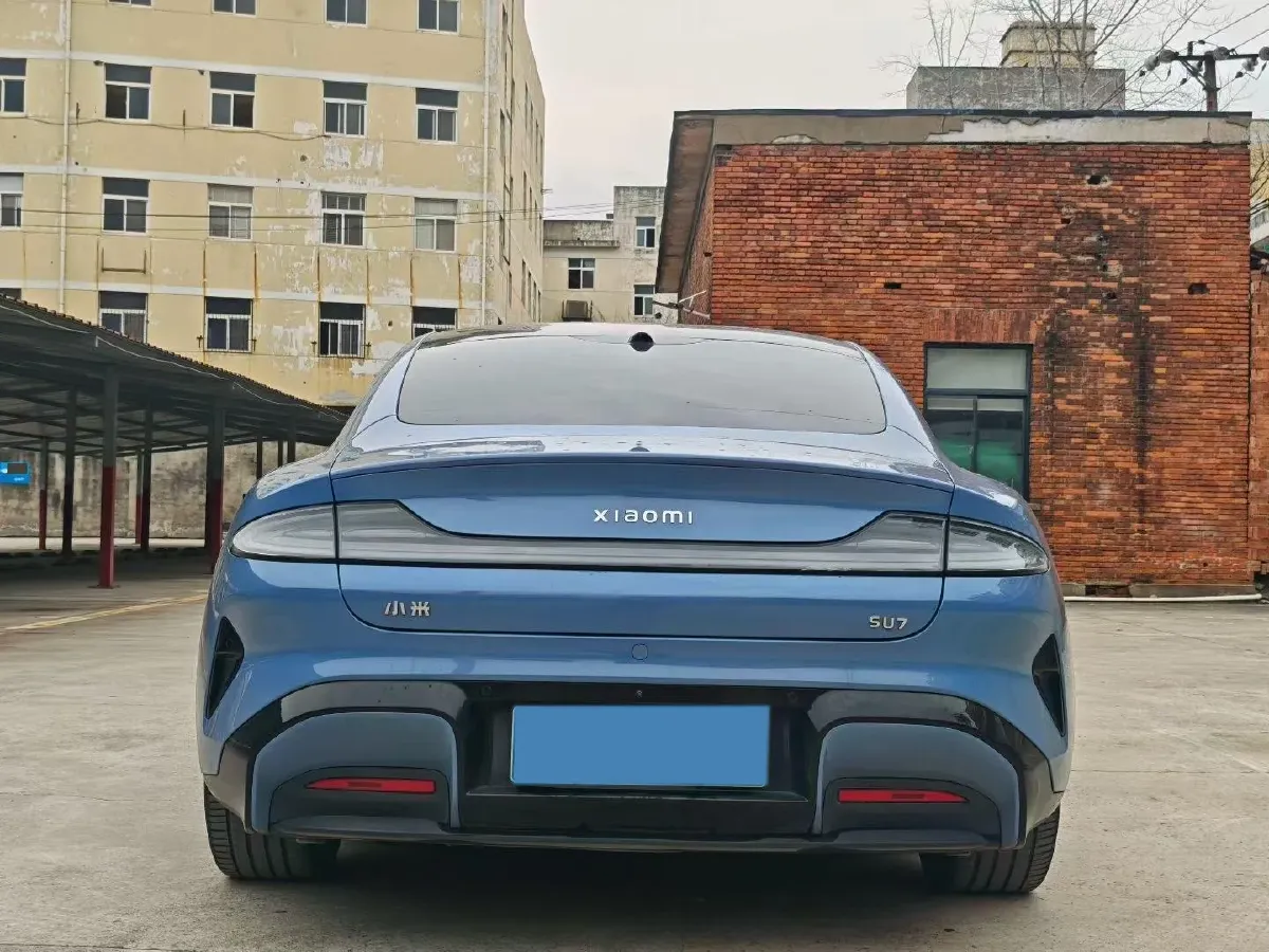 2024 MI SU7 BEV 73.6KWH,autocango,china used car exporter,china ev exporter,chinese used car exporter,chinese used ev exporter