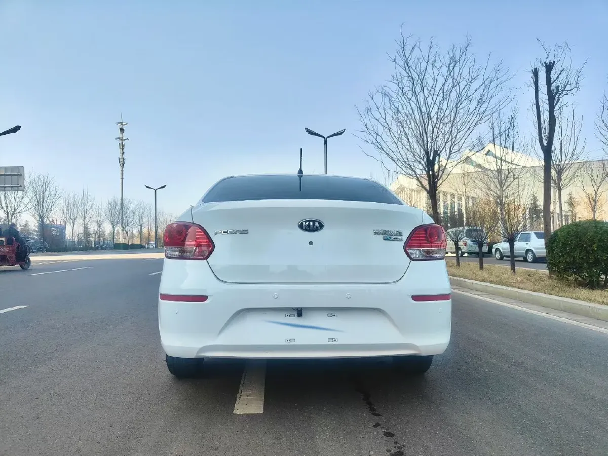 2017 Kia Pegas 1.4L 95HP L4 5MT,autocango,china used car exporter,china ev exporter,chinese used car exporter,chinese used ev exporter